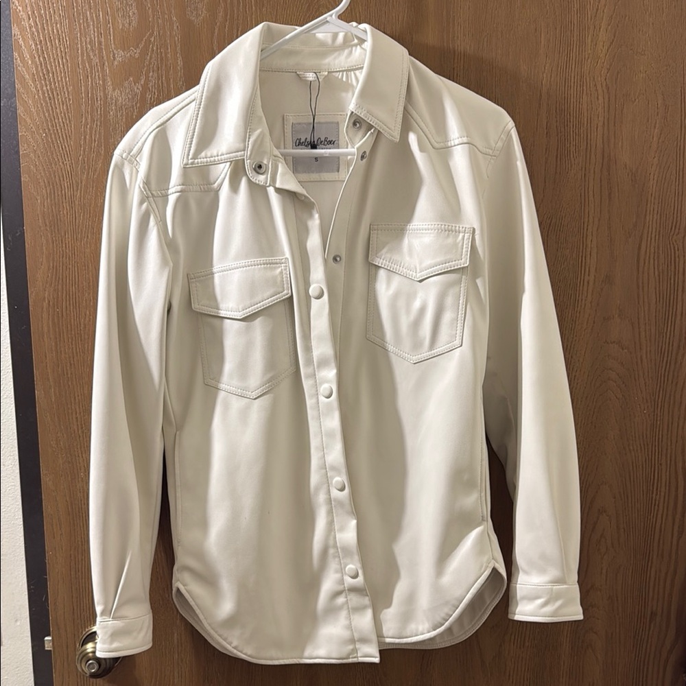 Chelsea DeBoer By Lily & Lottie Off White Jacket